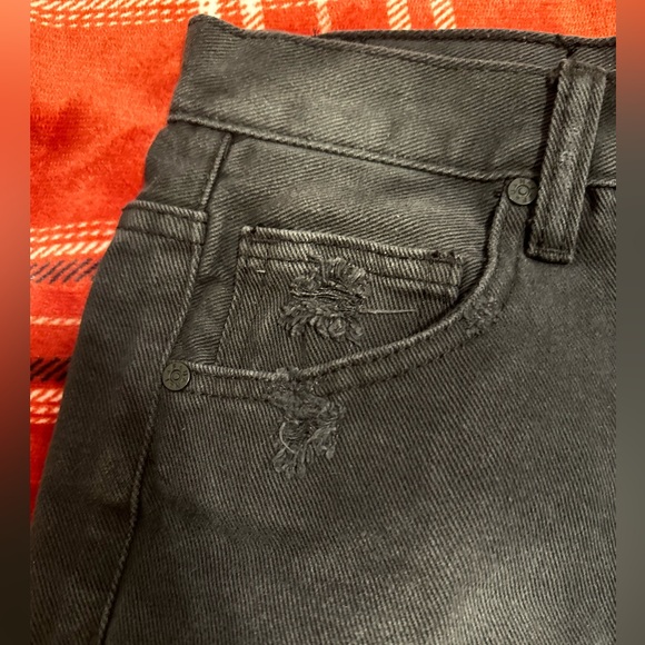 UNIF distressed black high waisted shorts size 27 - Picture 4 of 7
